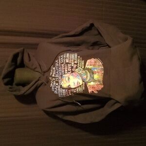 SHE Is Beauty Hoody Size XL